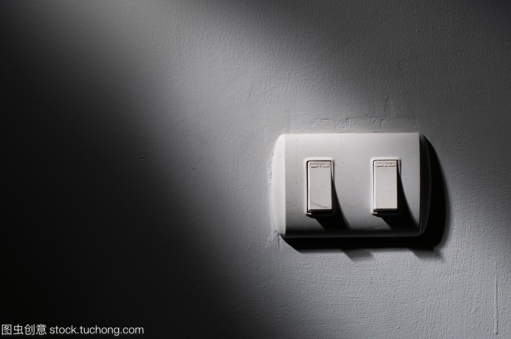 陰影的光 開(kāi)關(guān)